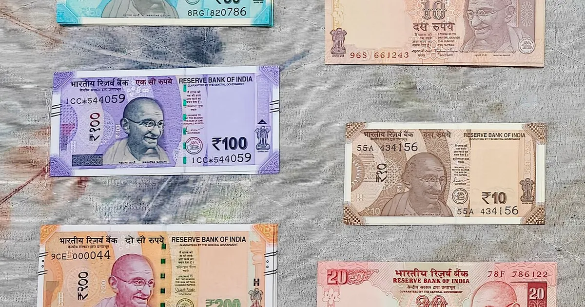 Indian rupee banknotes, provident fund contributions